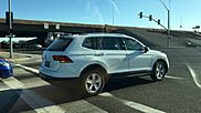 Удлиненный Volkswagen Tiguan заметили на дорогах США